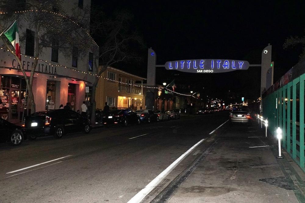 Urban Boutique Hotel- Little Italy, Downtown San Diego Bagian luar foto