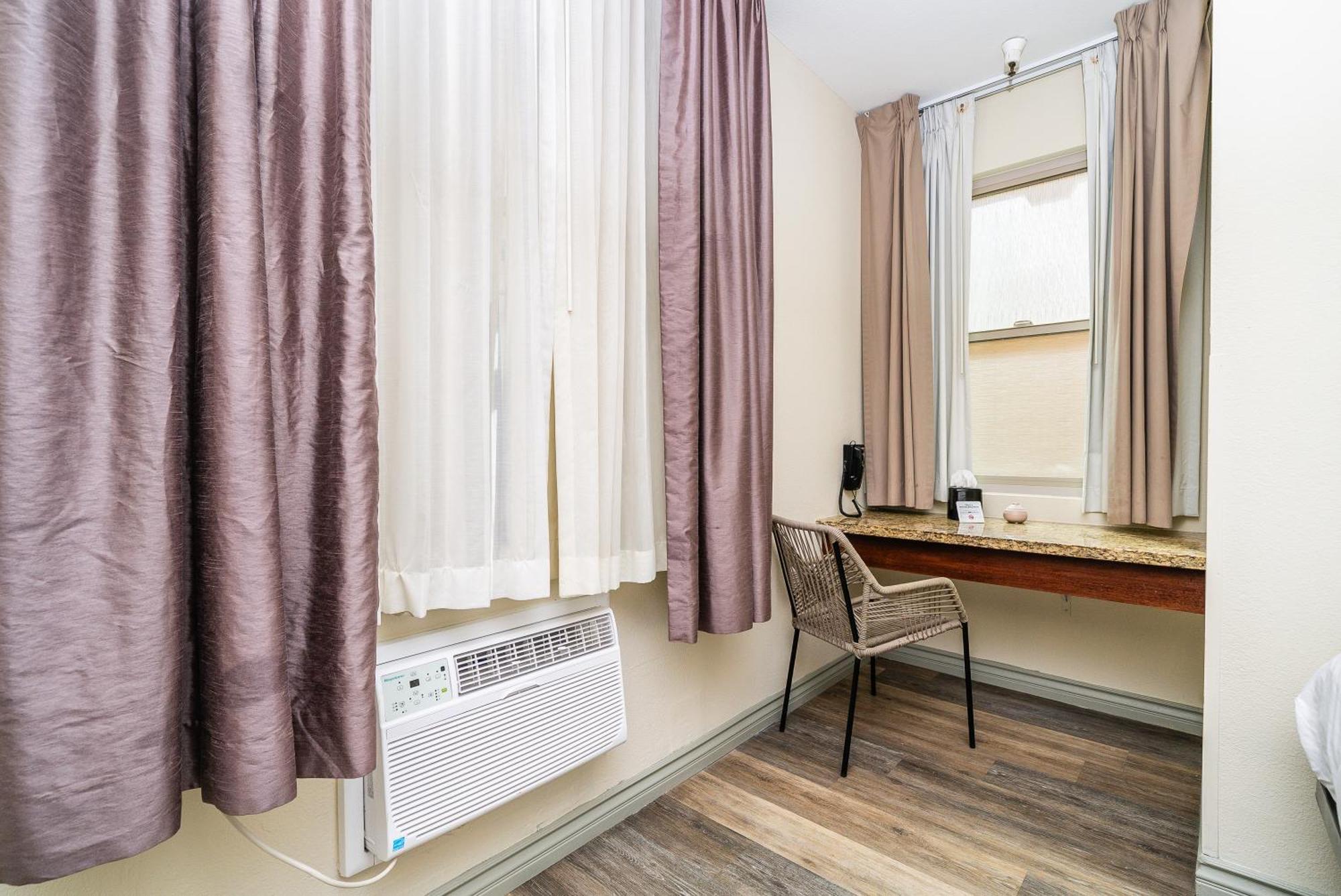 Urban Boutique Hotel- Little Italy, Downtown San Diego Bagian luar foto